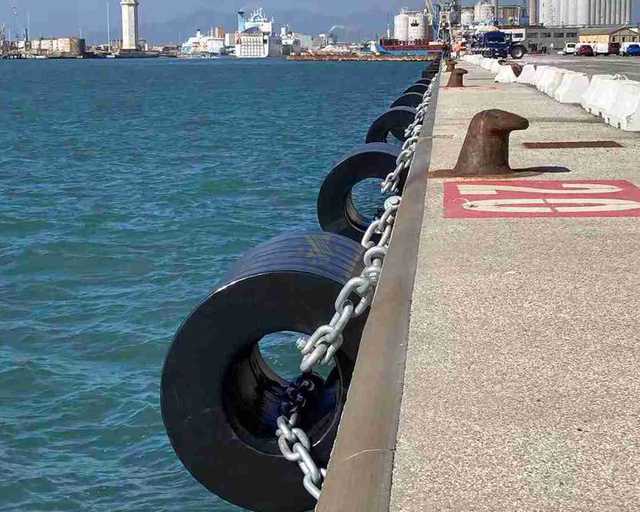 Fender silinder Jier Marine untuk Port of Massawa, Eritrea FP