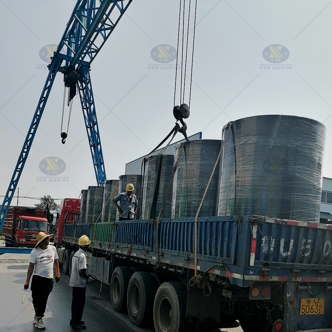 Jier Marine Cylindrical Fender siap untuk pemasangan (1)