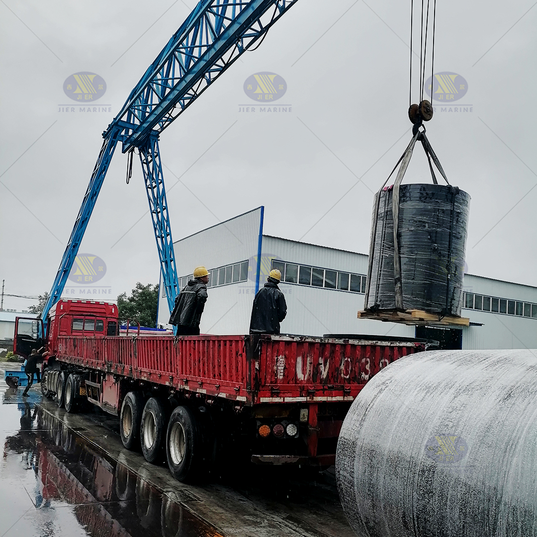 Jier Marine Cylindrical Fender siap untuk pemasangan (7)